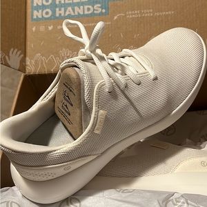 Kizik Womens Sz 8 Sneaker